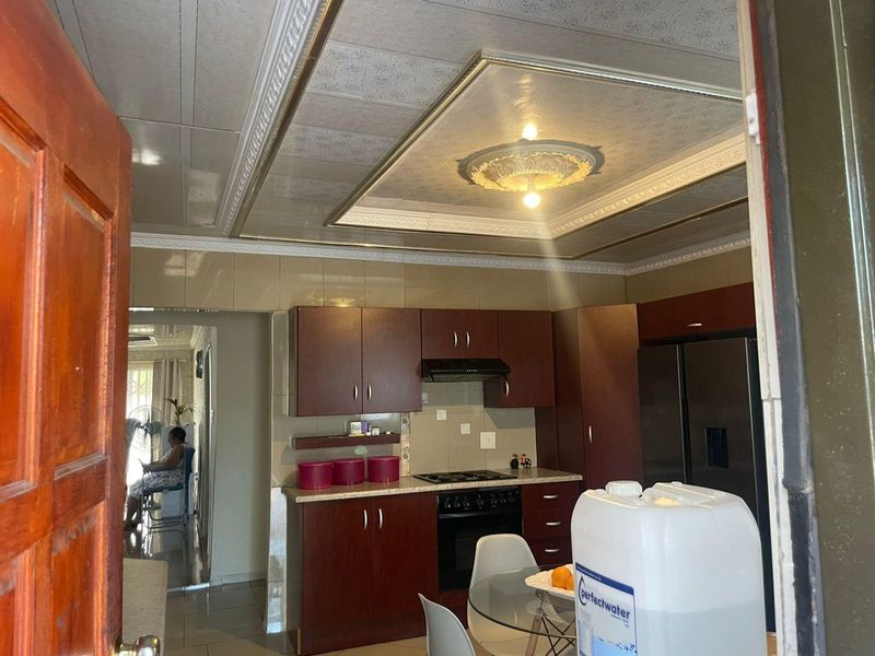 House For Sale in Burgersfort - Photo 9