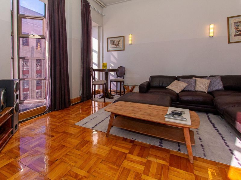 127sqm 2 Bedroom Apartment To Rent in Cape Town City Centre - Photo 4