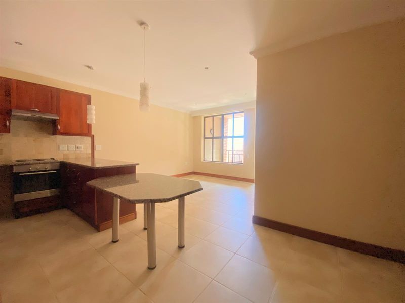 Elegant Second-Floor Retirement Unit in Kingswood Village - Photo 8