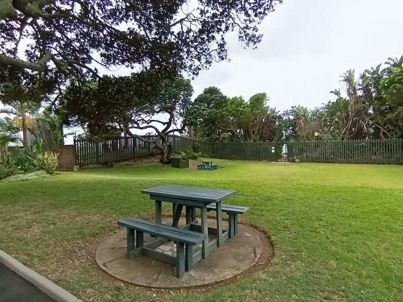 Front-Line Apartment on Marine Drive, Umhlanga - Photo 10