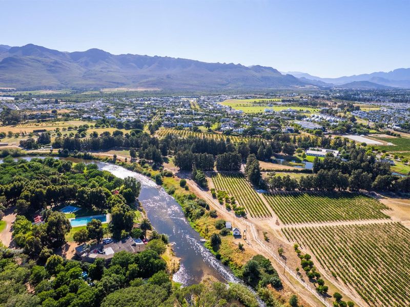 Vacant Land For Sale in Val de Vie Estate, Paarl - Photo 1