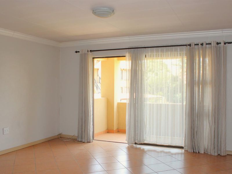 Spacious, Neat Apartment in Brooklands Lifestyle Estate 1 - Photo 7