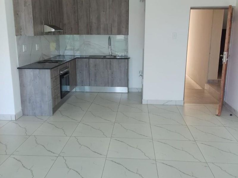 Apartment To Rent in Noordwyk, Midrand - Photo 9