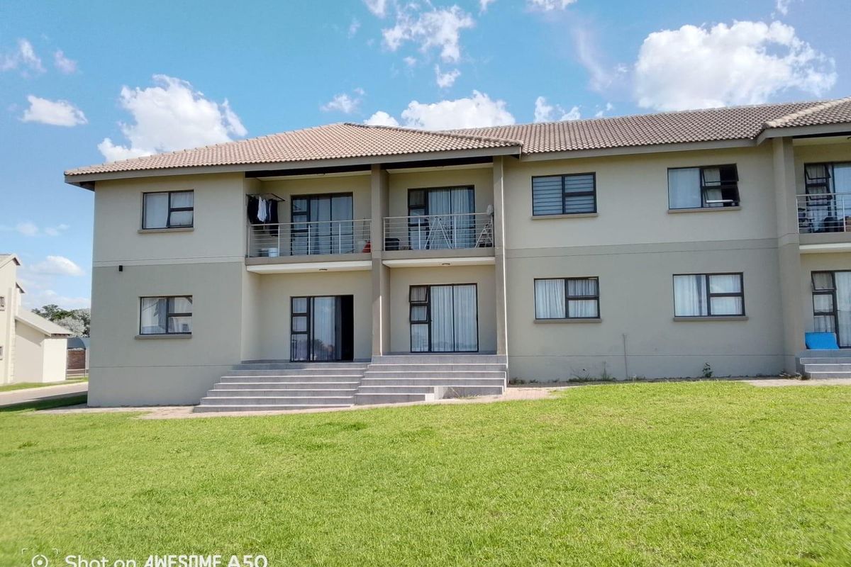 Apartment To Rent in Noordwyk, Midrand - Photo 2