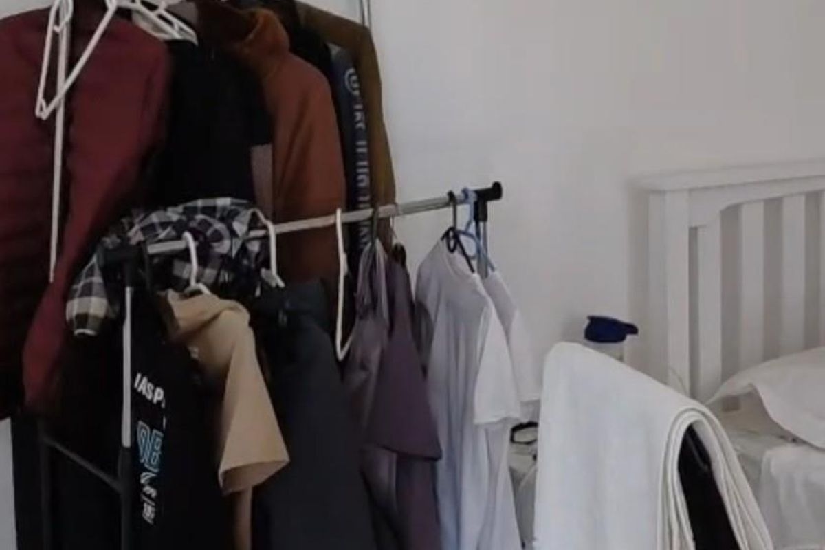 Room To Rent in ZONNEBLOEM, close to CPUT - UCT Groote Schure Hospital Cape Town CBD - Photo 2