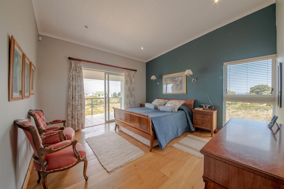 House For Sale in Pringle Bay - Photo 3
