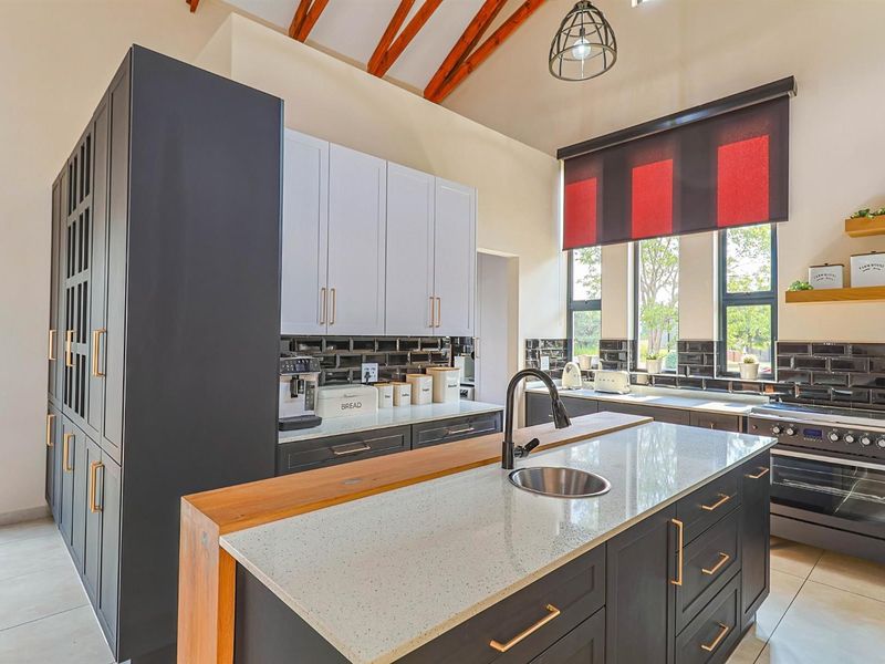 Where Elegance Meets Sophistication: A Designer Sanctuary for Modern Living - Photo 9