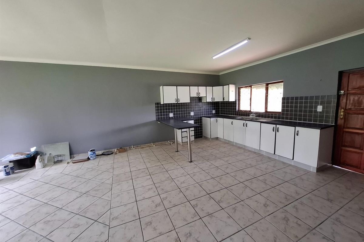 Shared property To Rent in Port Edward, KwaZulu Natal - Photo 3