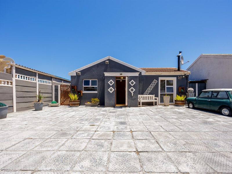 House For Sale in Eersterivier - Photo 3