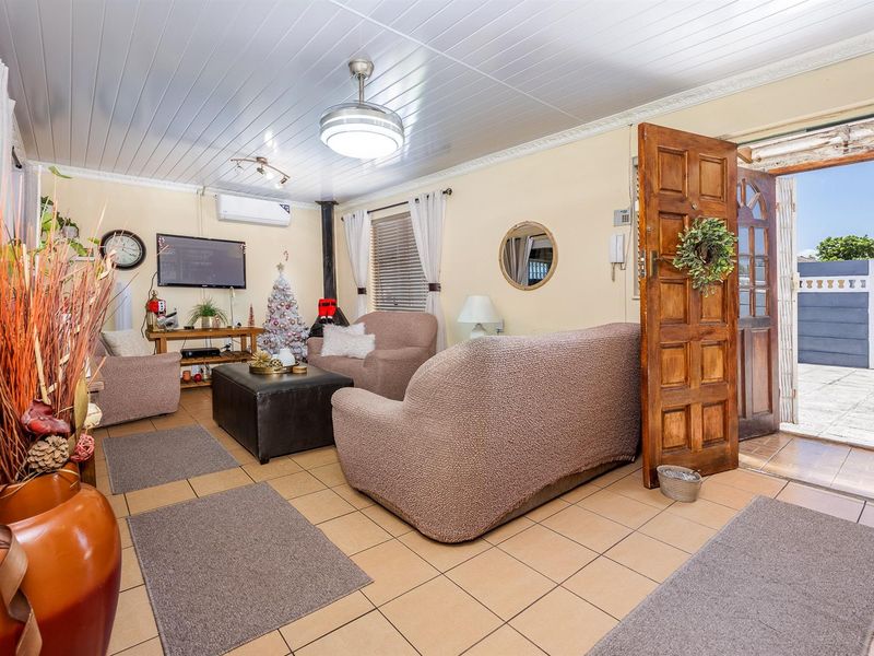 House For Sale in Eersterivier - Photo 5