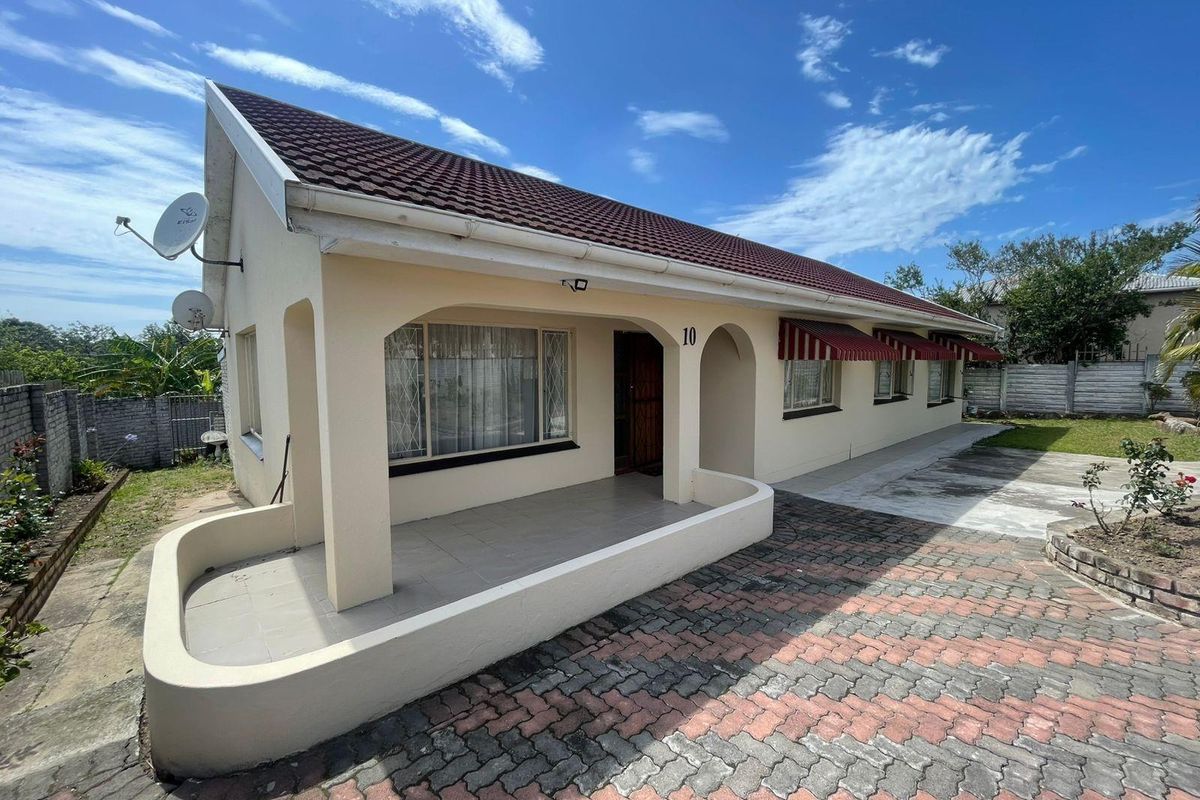 Well-Kept 3 Bedroom Family Home with Two Income-Generating Flats In Cambridge - Photo 2