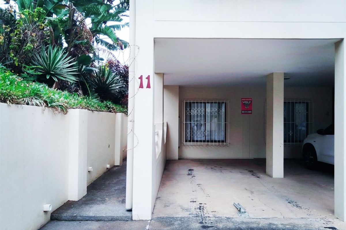 Penthouse with perfect location - Photo 4