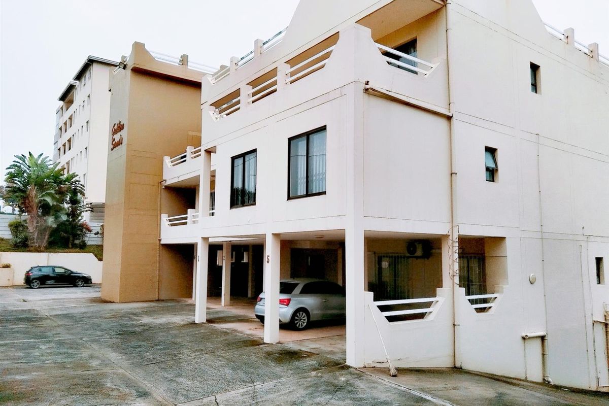 Penthouse with perfect location - Photo 3