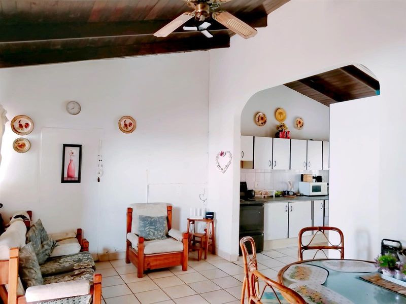 INVESTMENT! 2 INCOMES AT 1 PRICE - Photo 8