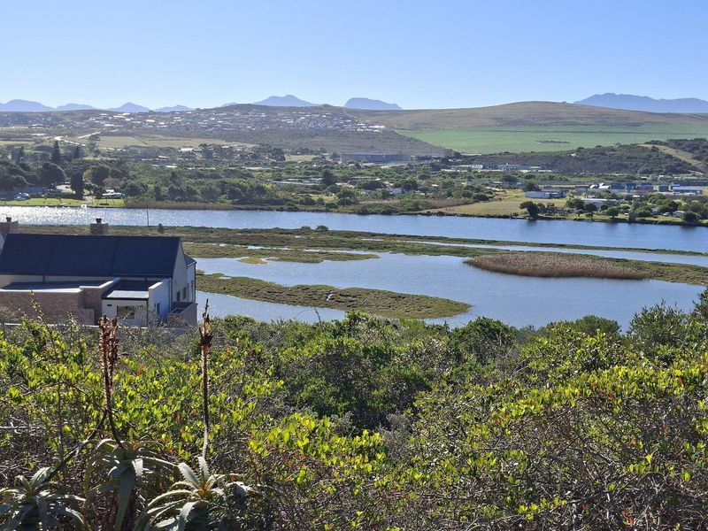 A Vision Already Approved: A Lifestyle and An Architectural Home in Karookraal Estate, Hartenbos - Photo 9