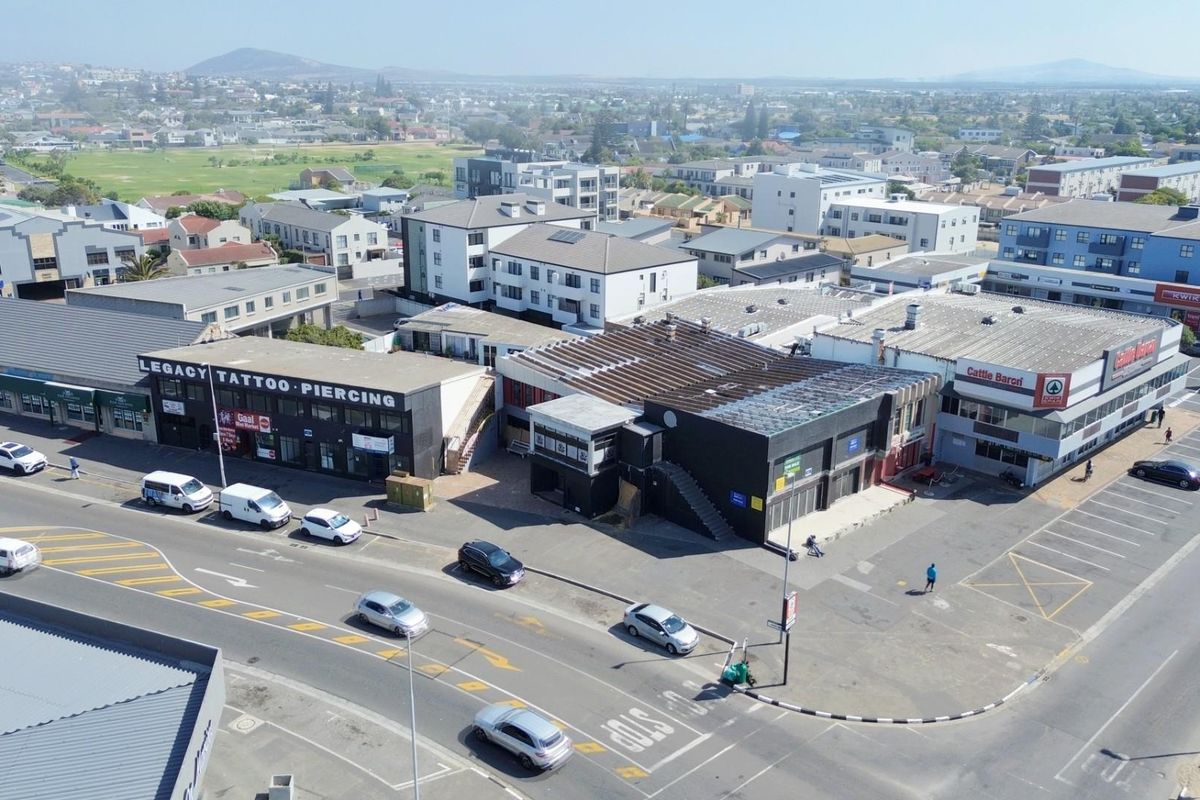 Prime Beachfront-Node Commercial Investment in Bloubergstrand - Photo 3