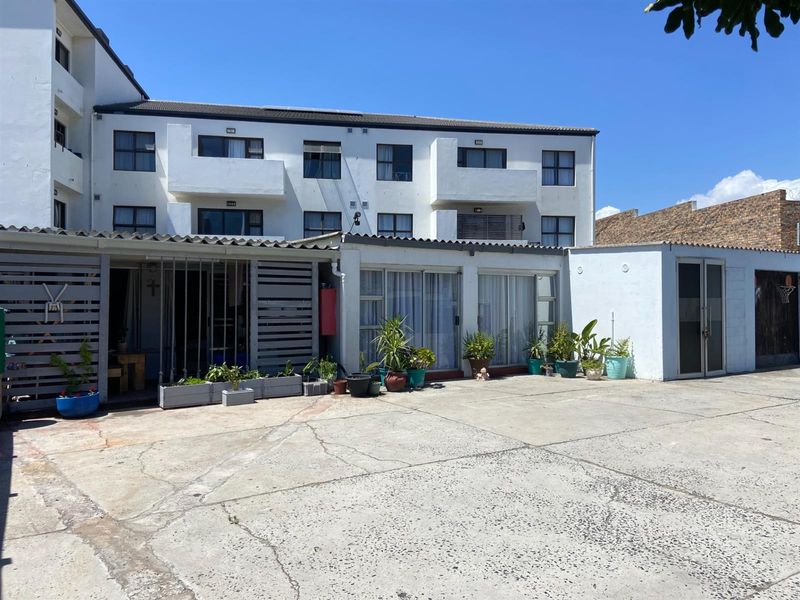 Prime Beachfront Commercial Investment in Blouberg - Photo 10