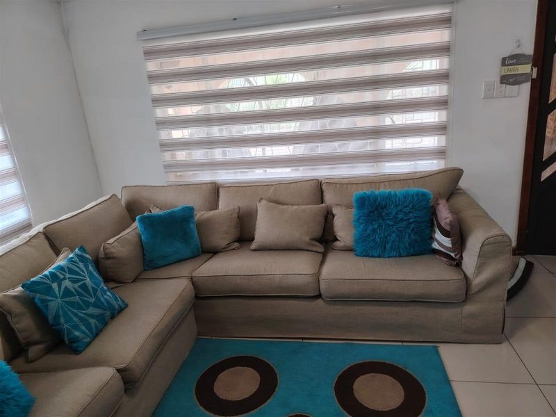 Stunning, Solidly Built Family Home in Dunveria, Pietermaritzburg, KwaZulu-Natal - Photo 8