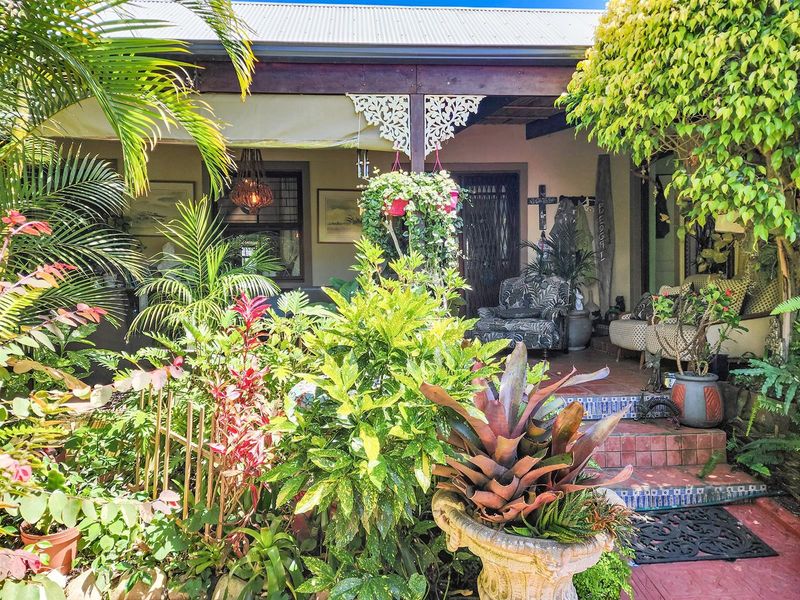 UNIQUE GREEN PASTURES HOME - Photo 3