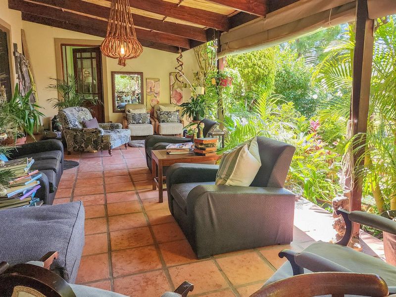 UNIQUE GREEN PASTURES HOME - Photo 5