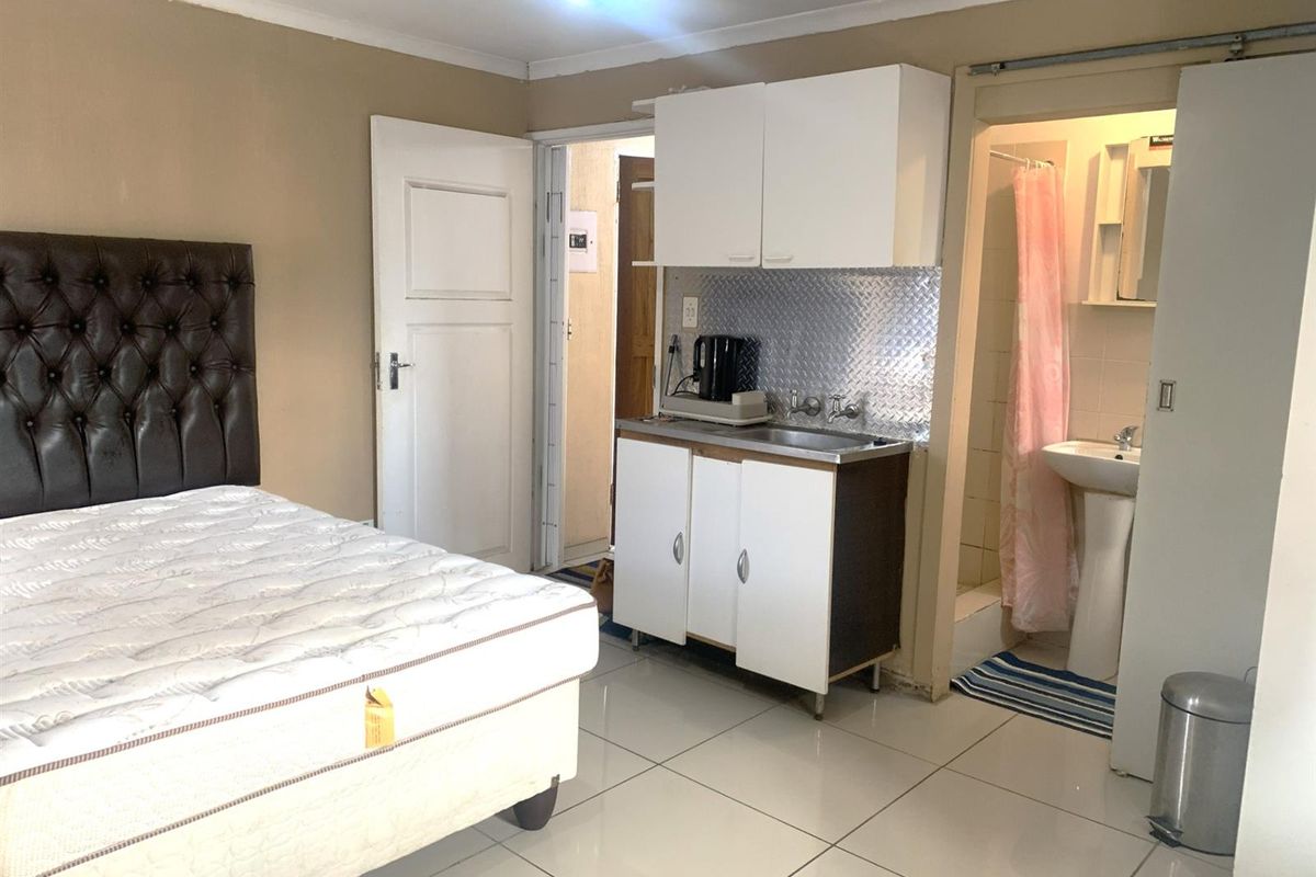 Apartment To Rent in Scottsville, Pietermaritzburg, KwaZulu Natal - Photo 3