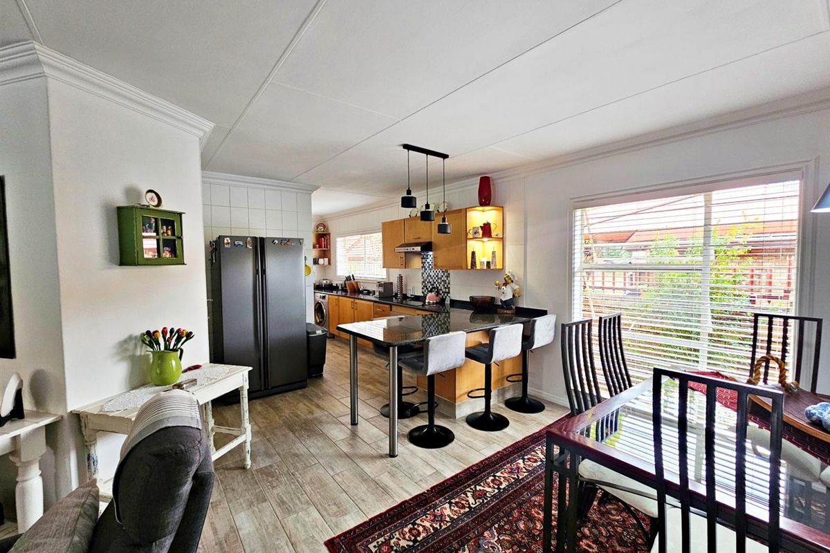 Immaculate Full Title Townhouse in a well situated and popular complex. Extra low levies!! - Photo 3