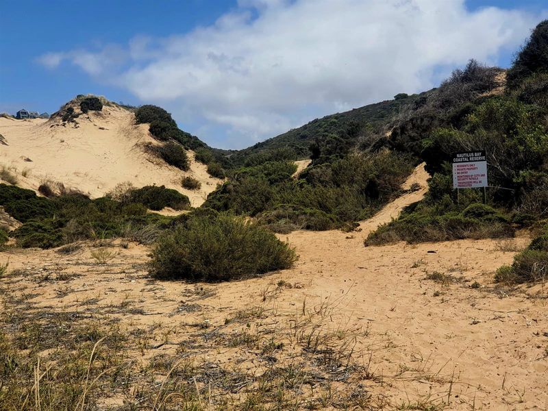 A Rare Front-Row Opportunity at the Edge of the Indian Ocean - Photo 9