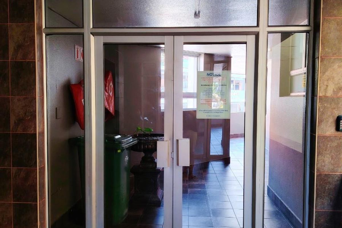 Make it your own BARGAIN BUY - Photo 3