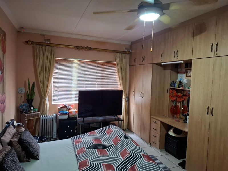 2 Houses on one land For Sale in Marburg, Port Shepstone, KwaZulu Natal - Photo 9