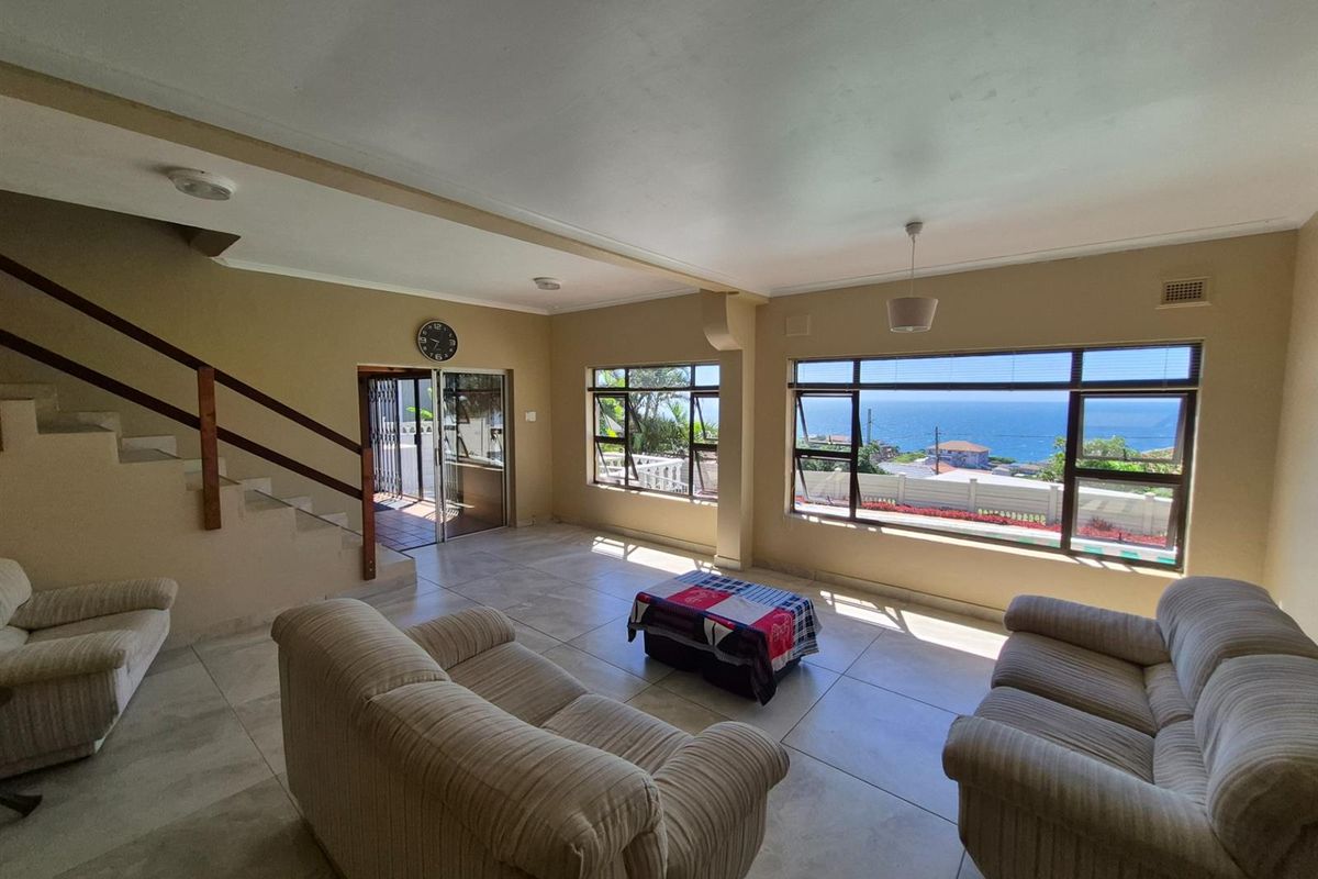 Location and Space all in one Home For Sale Maxwell Ave, Bluff, Durban. - Photo 5