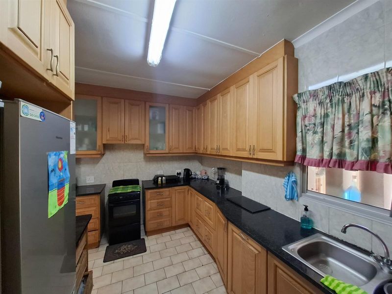 House For Sale in Oslo Beach, Port Shepstone, KwaZulu Natal - Photo 8