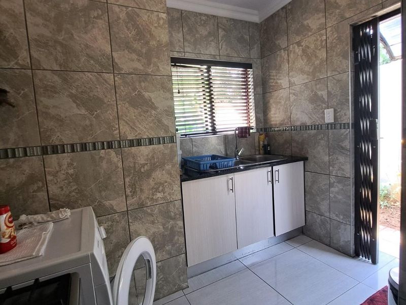 House To Rent in Crescent Wood Country Estate, Sagewood, Midrand - Photo 7