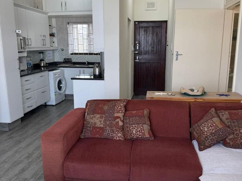 Beachfront Paradise - Photo 6