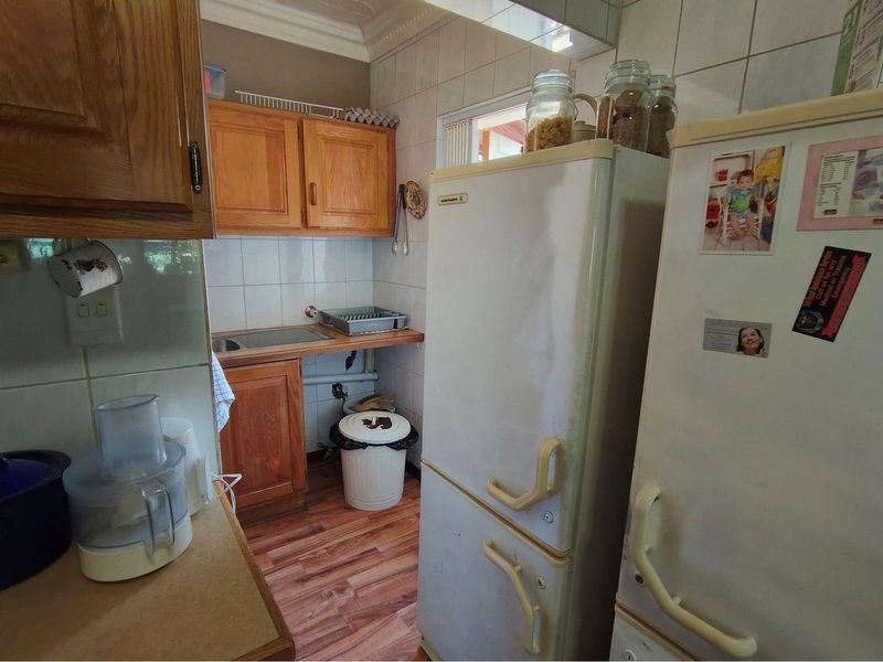 Townhouse For Sale in Ifafi, Hartbeespoort, North West - Photo 8