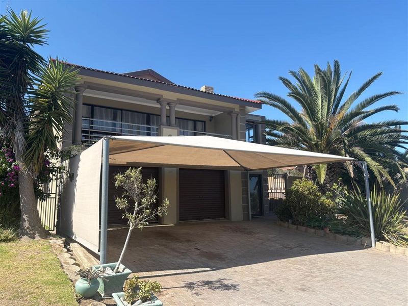 Elevated Coastal Living in Seemeeu Park, Mossel Bay - Photo 3