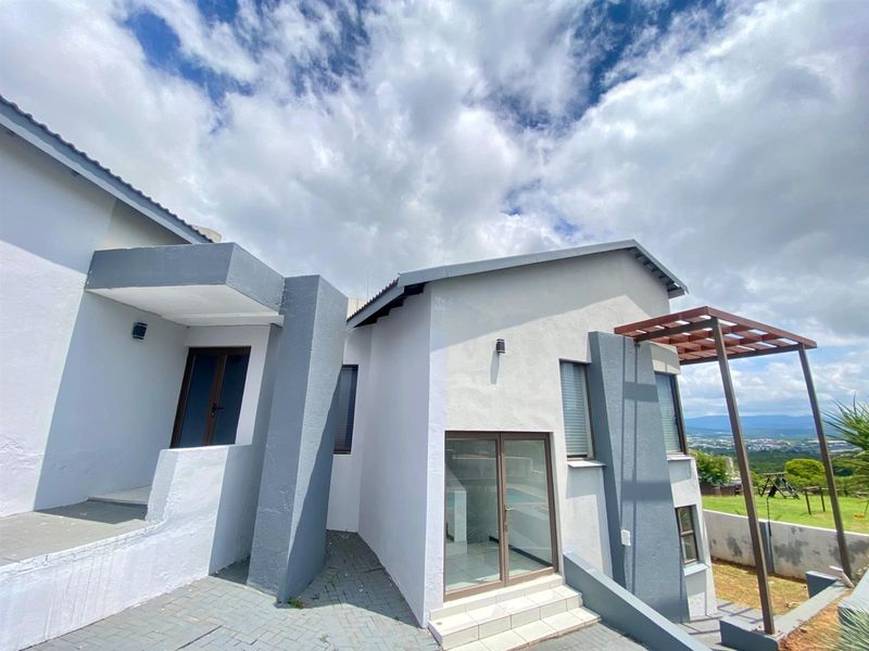 House For Sale in Drum Rock, Nelspruit - Photo 3