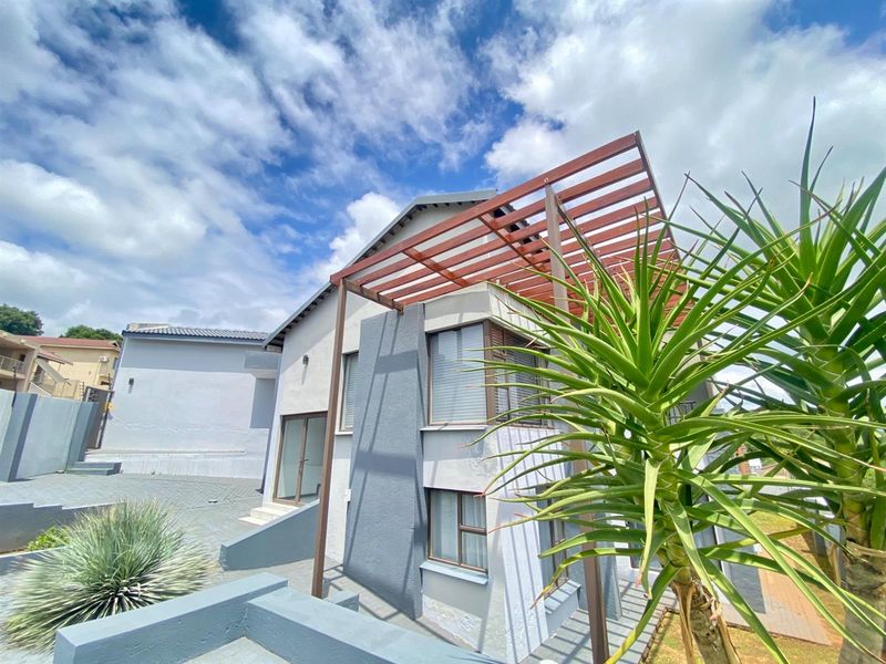 House For Sale in Drum Rock, Nelspruit - Photo 6