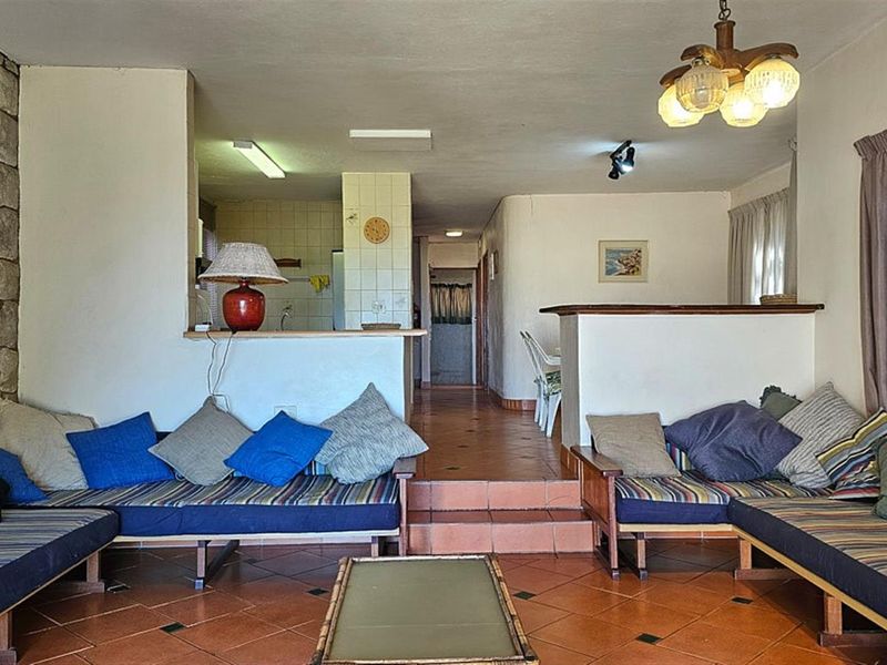 Townhouse For Sale in Marina Beach KwaZulu Natal - Photo 2