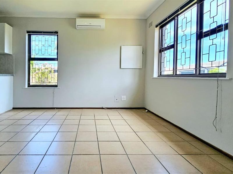 House For Sale in Langeberg Ridge, Kraaifontein - Photo 4