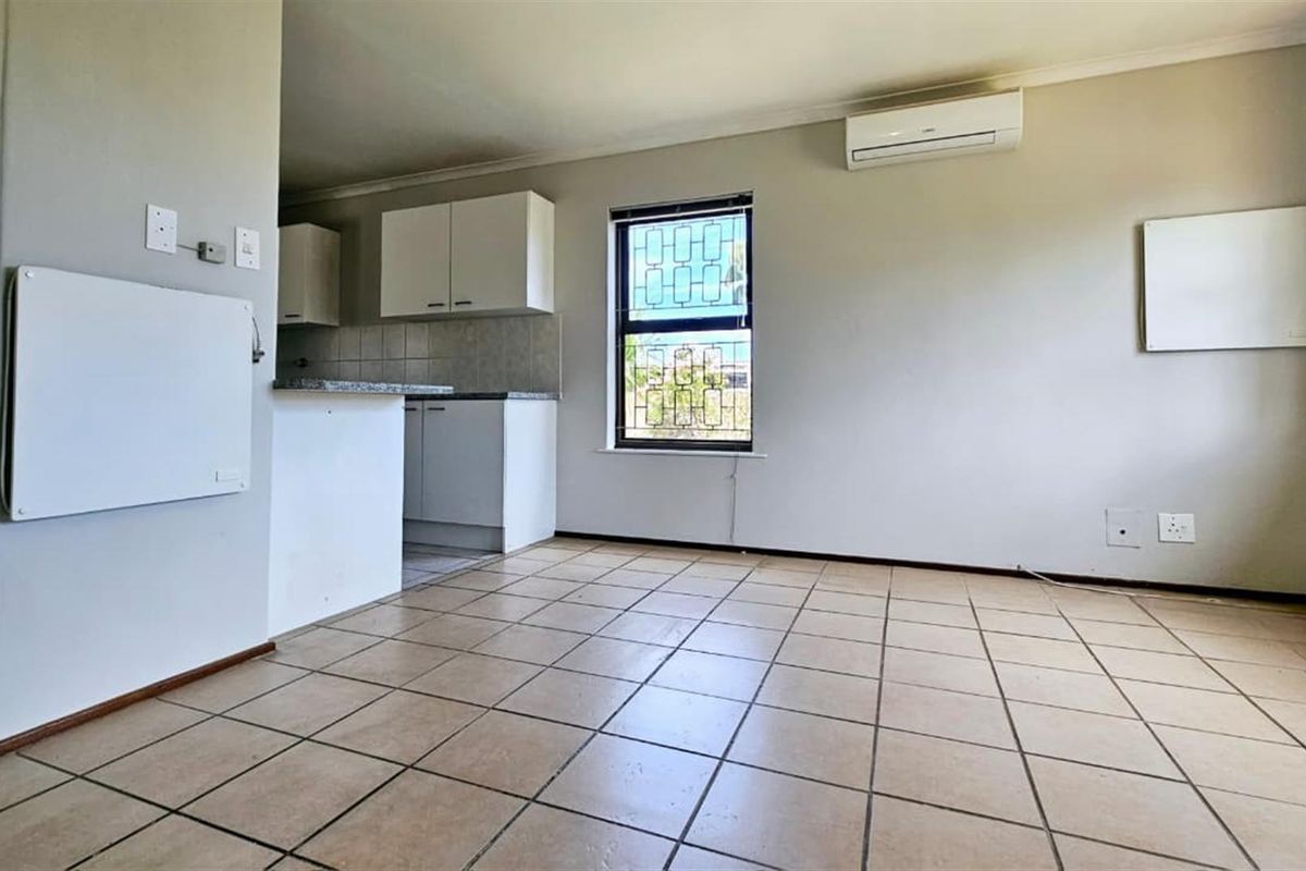 House For Sale in Langeberg Ridge, Kraaifontein - Photo 5
