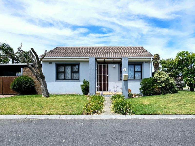 House For Sale in Langeberg Ridge, Kraaifontein - Photo 1