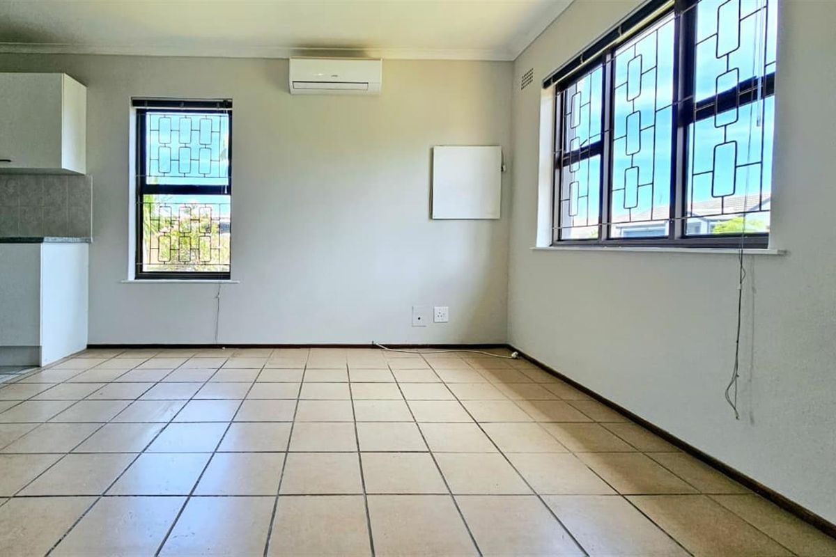 House For Sale in Langeberg Ridge, Kraaifontein - Photo 4