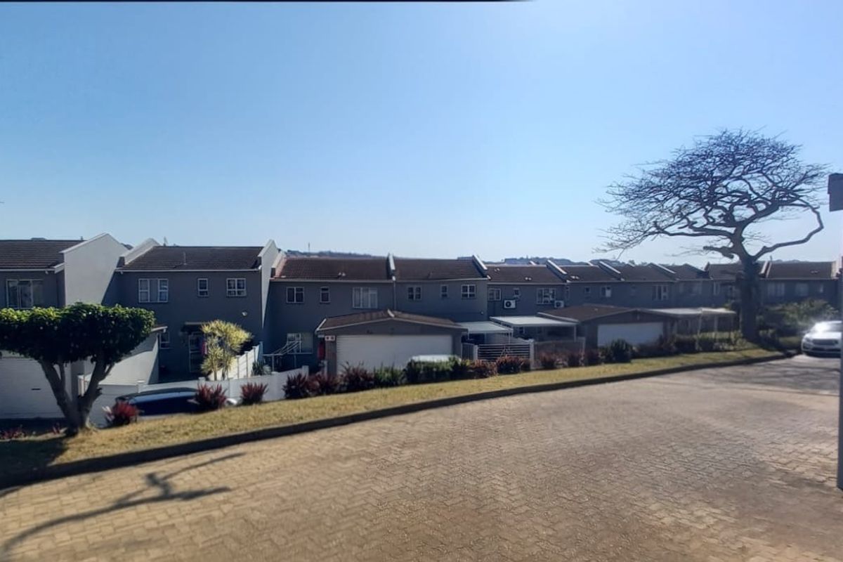 First time buyer?  Brighton Beach, Durban. Complex For Sale - Photo 3