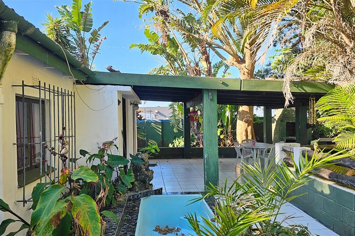 5 Freestanding Townhouses on One Erf - Photo 2