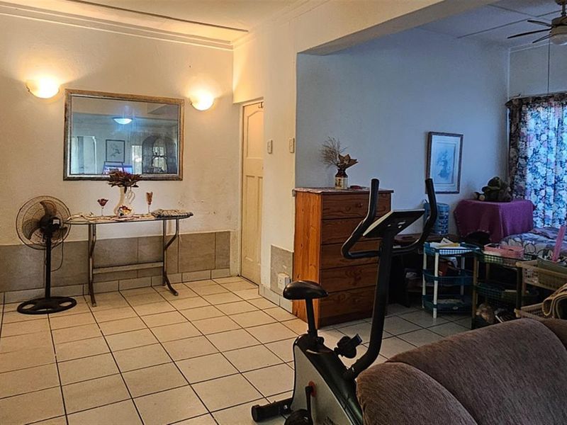 5 Freestanding Townhouses on One Erf - Photo 7