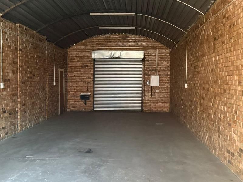 Commercial Property To Rent in Vaalbank, Middelburg - Photo 2