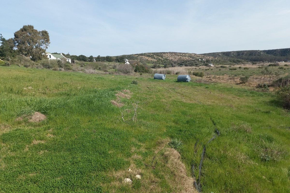 Farm For Sale in Vermaaklikheid, Riversdale - Photo 4