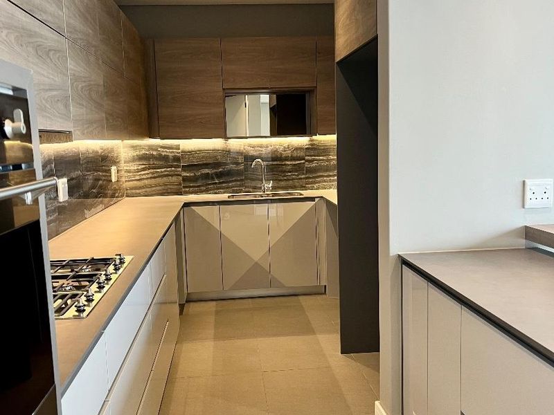 Apartment To Rent in Rosebank, Johannesburg - Photo 6