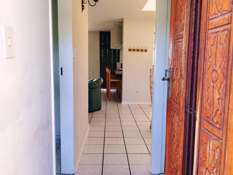 SPACIOUS FURNISHED APARTMENT TO RENT NEAR BEACH - Photo 6