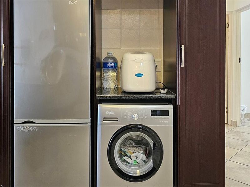 Apartment For Sale in Manaba Beach, Margate, KwaZulu Natal - Photo 10